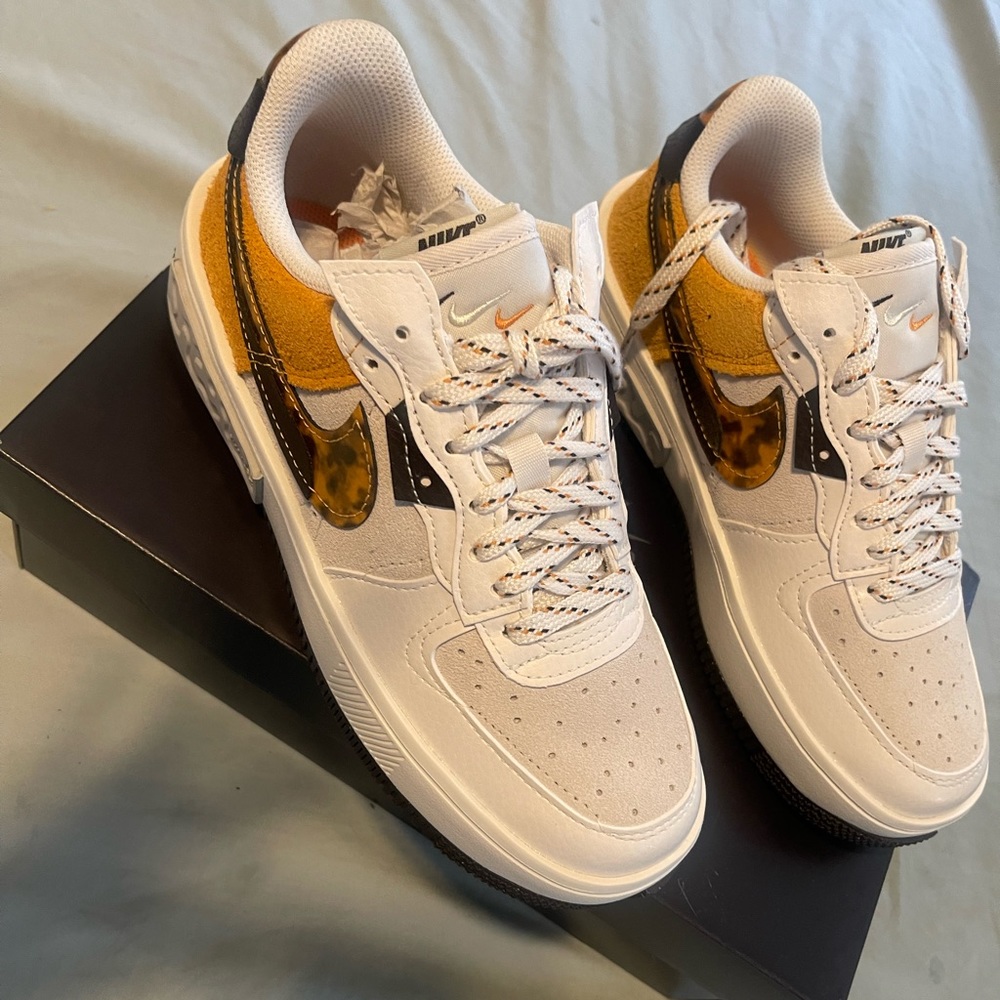 Women size 6.5 nike Air Force ones